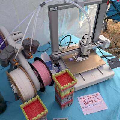 Come see what we're showing off at the Lynnwood Fair on 44th! We're here from 10am to 2pm!